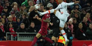 英超困境：阿尔特塔无缘晋级引球迷不满，马奎尔争执与瓜迪奥拉战术调整引争议