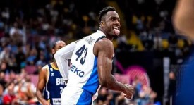 雄鹿击退热火，字母哥开云再度统治内线